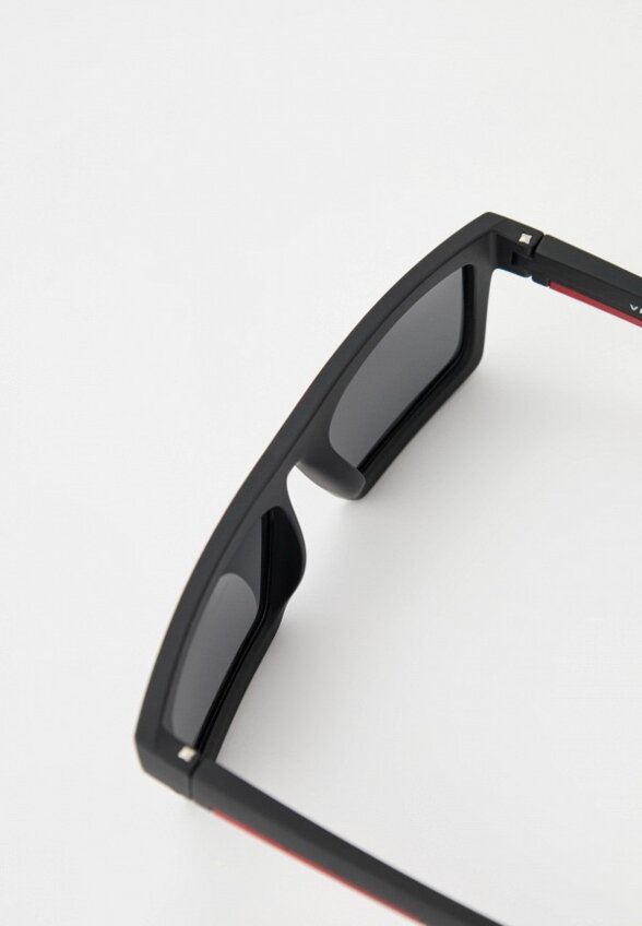 Очки солнцезащитные Vitacci