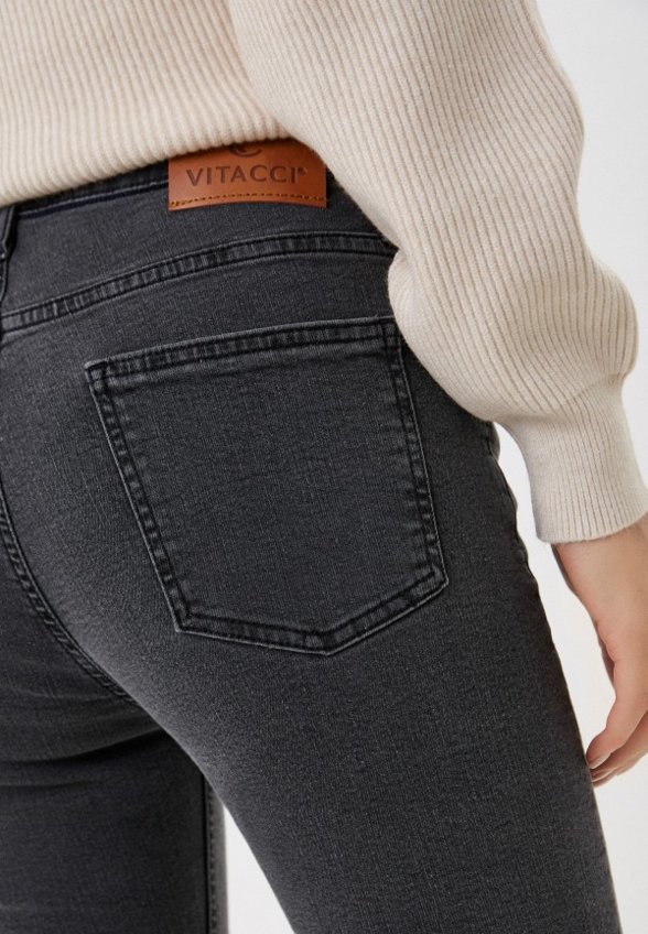 Джинсы Vitacci