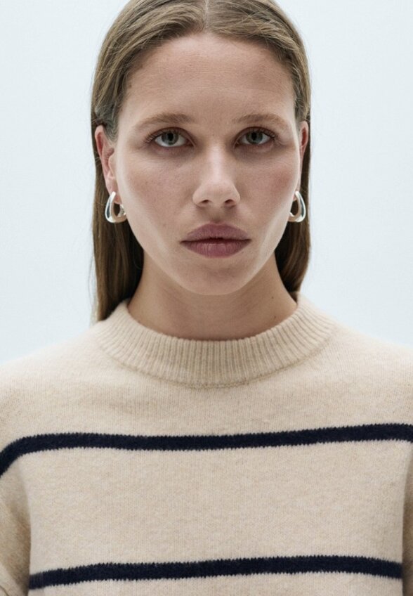 Джемпер Mango