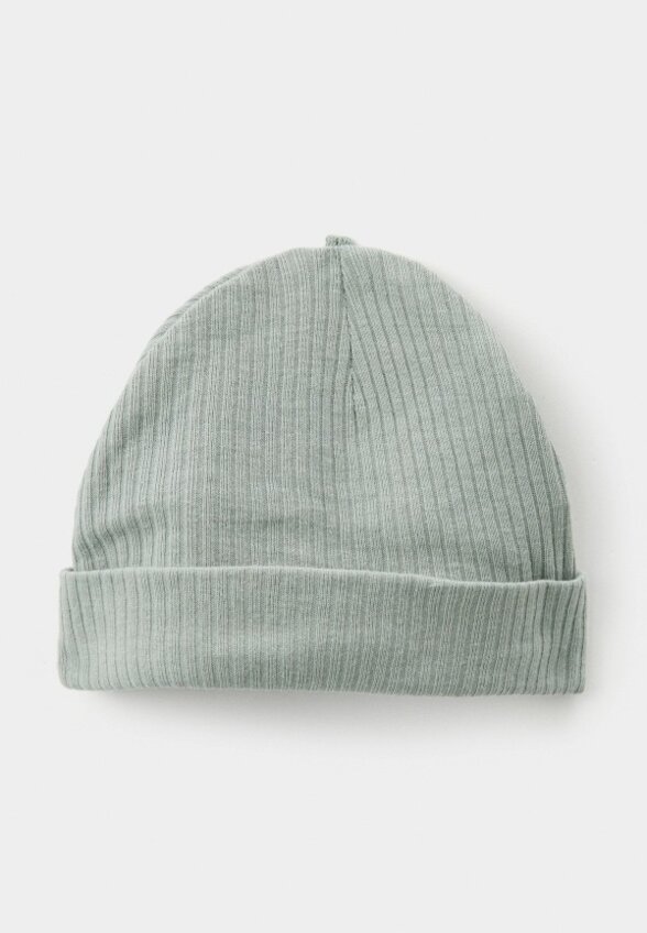 Лонгслив, брюки и шапка Carter’s