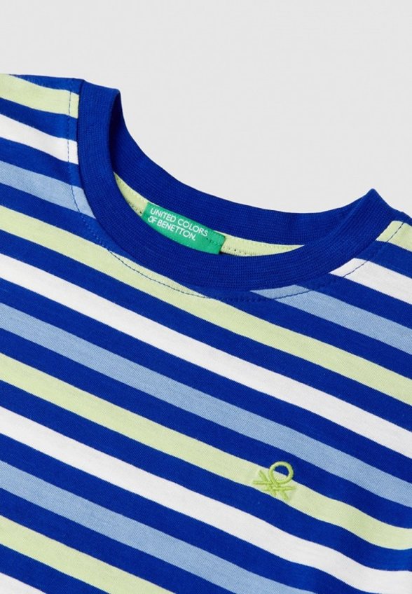 Лонгслив United Colors of Benetton