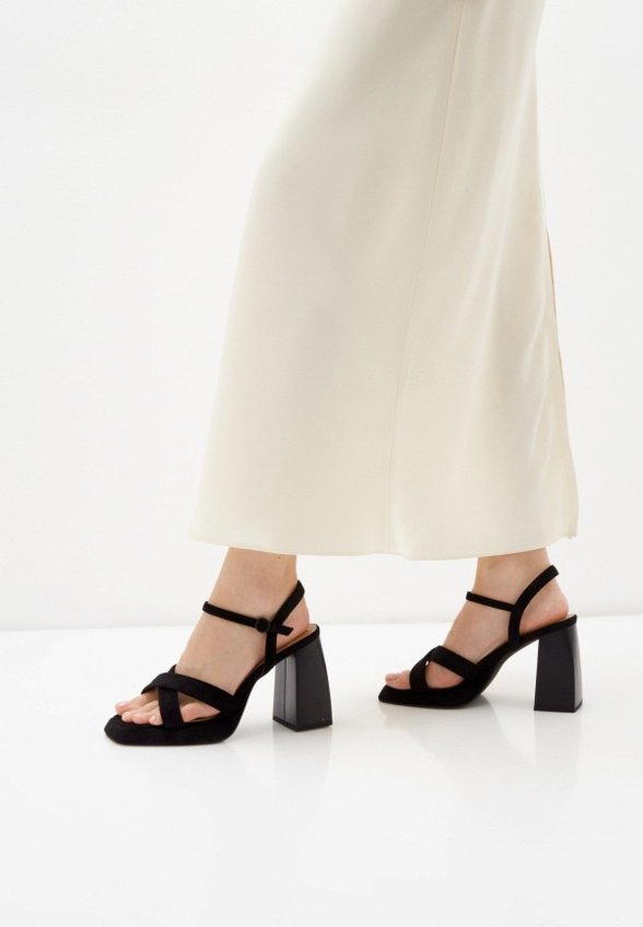 Босоножки Betsy