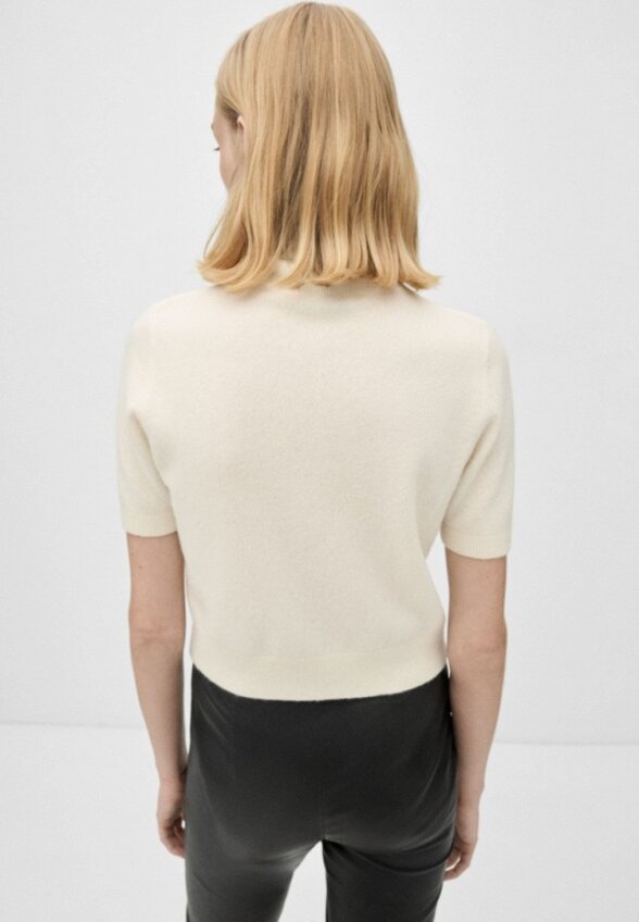 Водолазка Mango