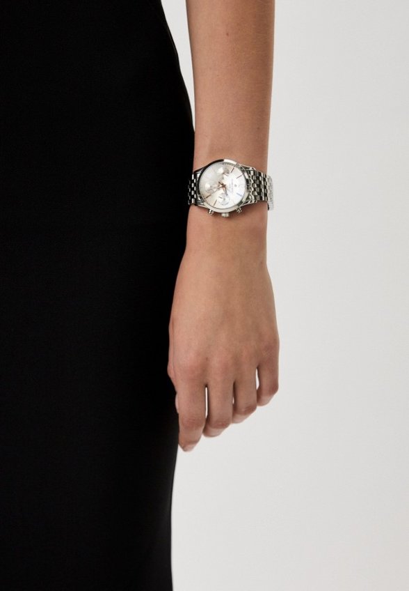 Часы George Kini