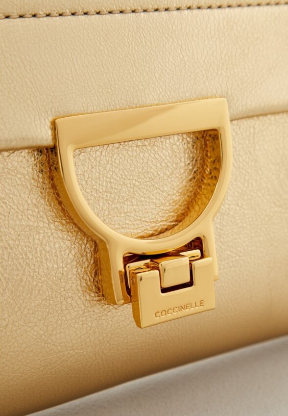 Сумка Coccinelle