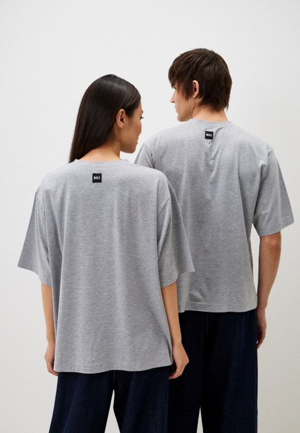 Футболка DNK