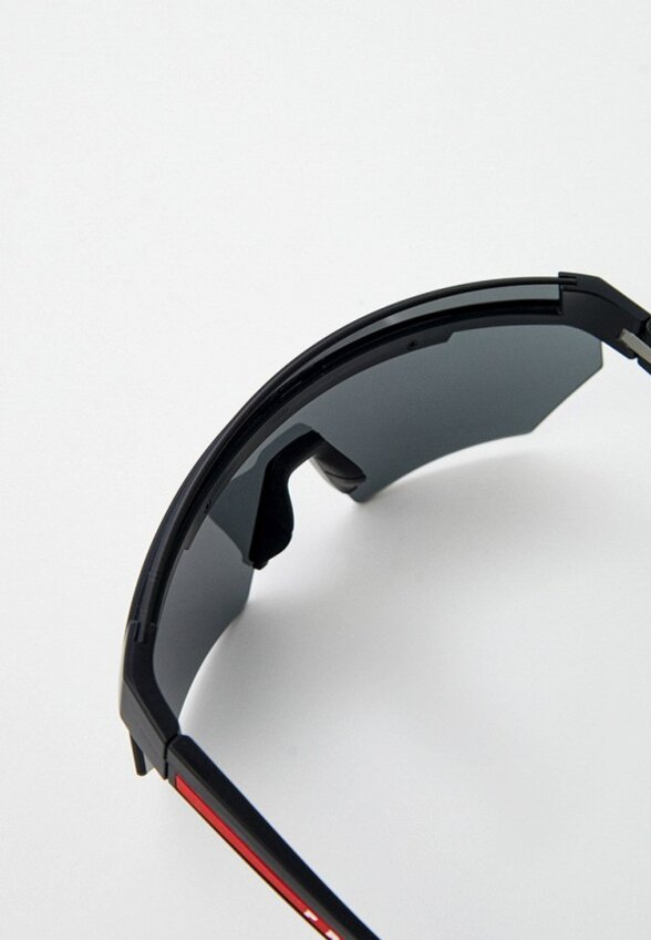 Очки солнцезащитные Prada Linea Rossa