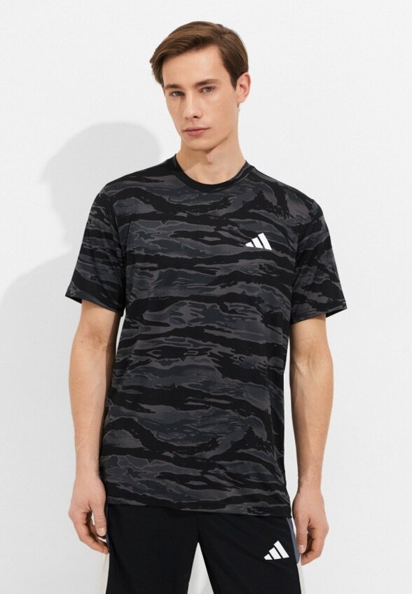 Футболка спортивная adidas