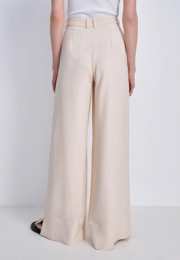 Брюки Finn Flare