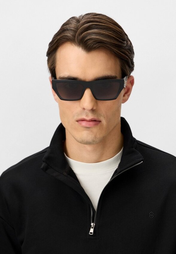 Очки солнцезащитные Karl Lagerfeld