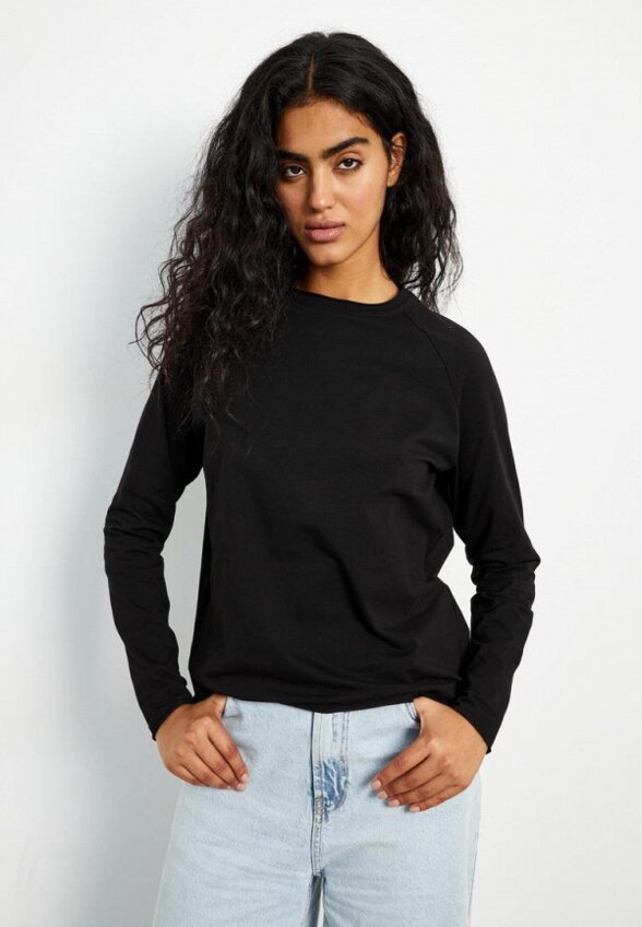 Лонгслив Artwear