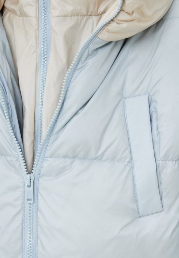 Пуховик Снежная Королева