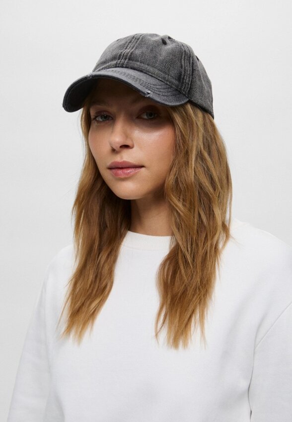 Бейсболка Befree