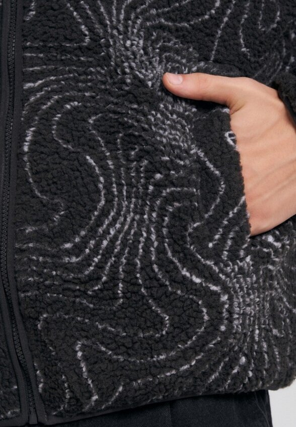 Бомбер Твое