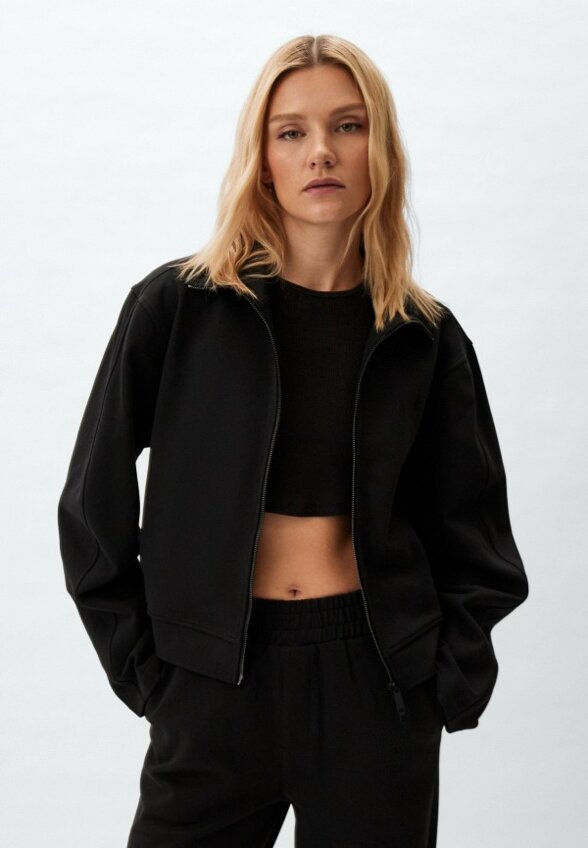 Олимпийка Calvin Klein Jeans