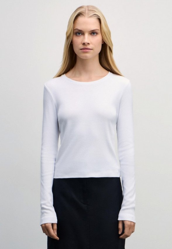 Лонгслив Zarina