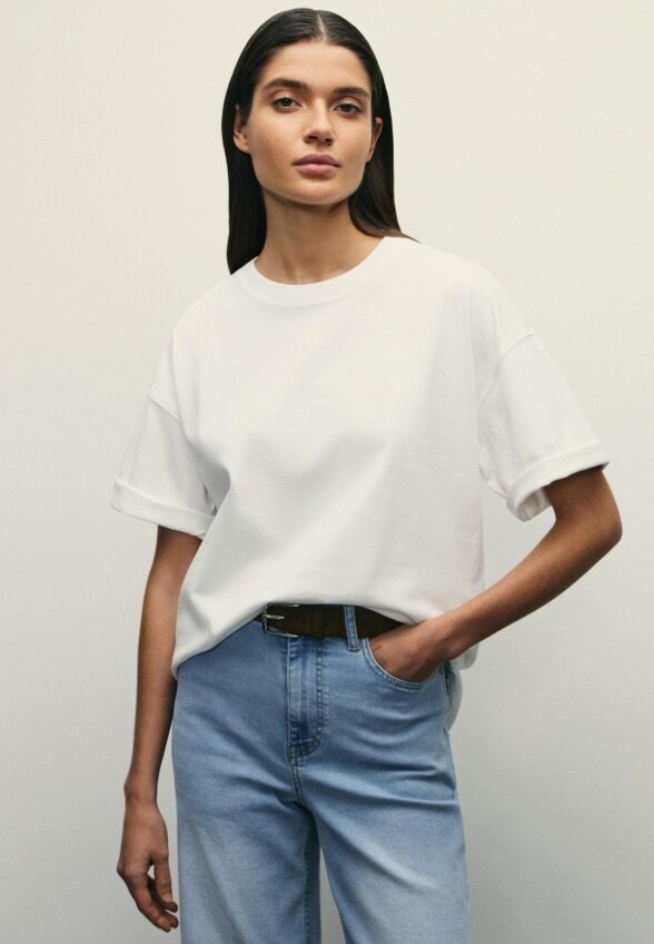 Футболка Zarina