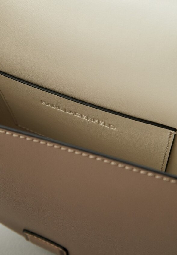 Сумка Karl Lagerfeld