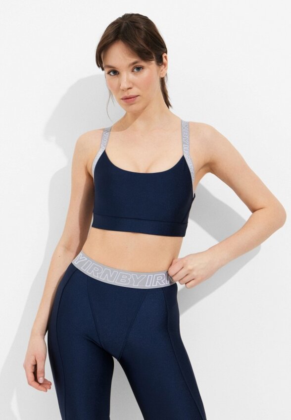 Топ спортивный Irnby