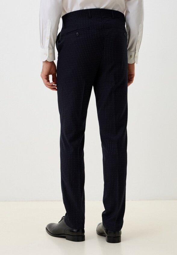 Костюм классический Laconi