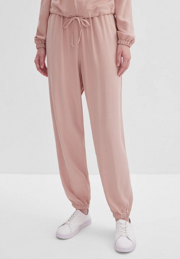 Костюм спортивный Envylab