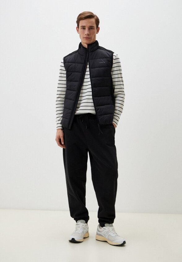 Жилет утепленный Baon