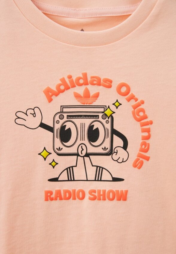 Футболка и шорты adidas Originals