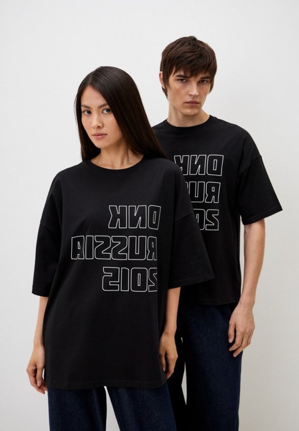 Футболка DNK