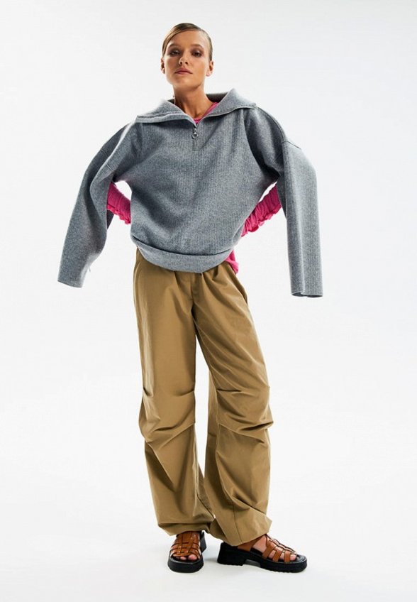 Свитер Leaf Clothes