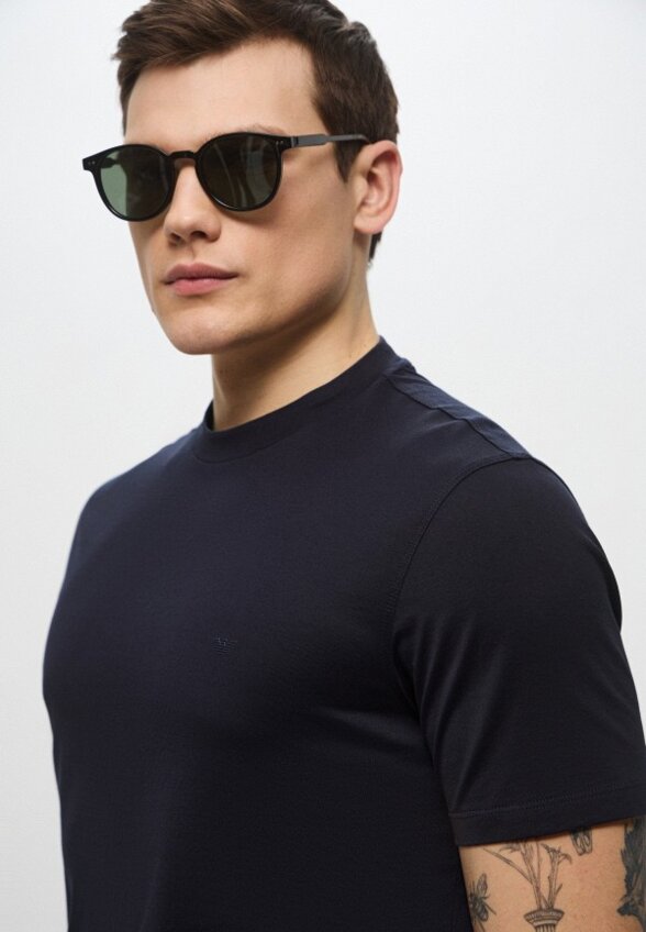 Футболка Emporio Armani