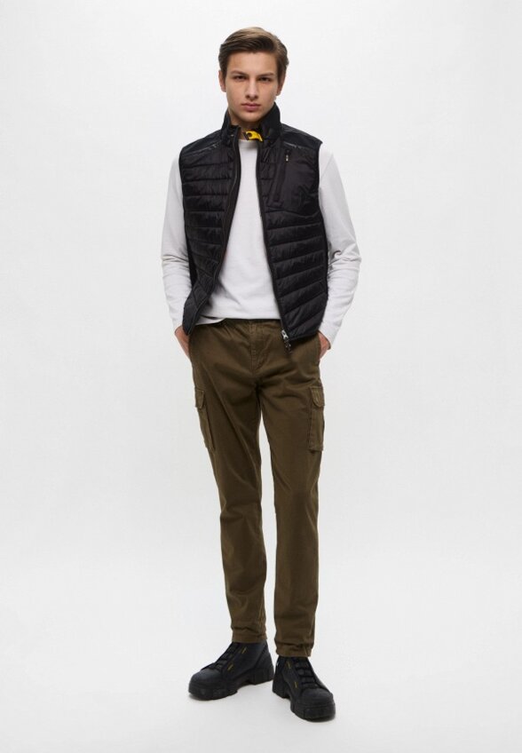 Жилет утепленный Parajumpers