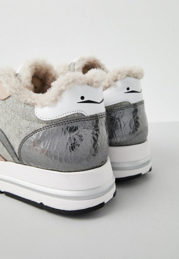 Кроссовки Voile Blanche