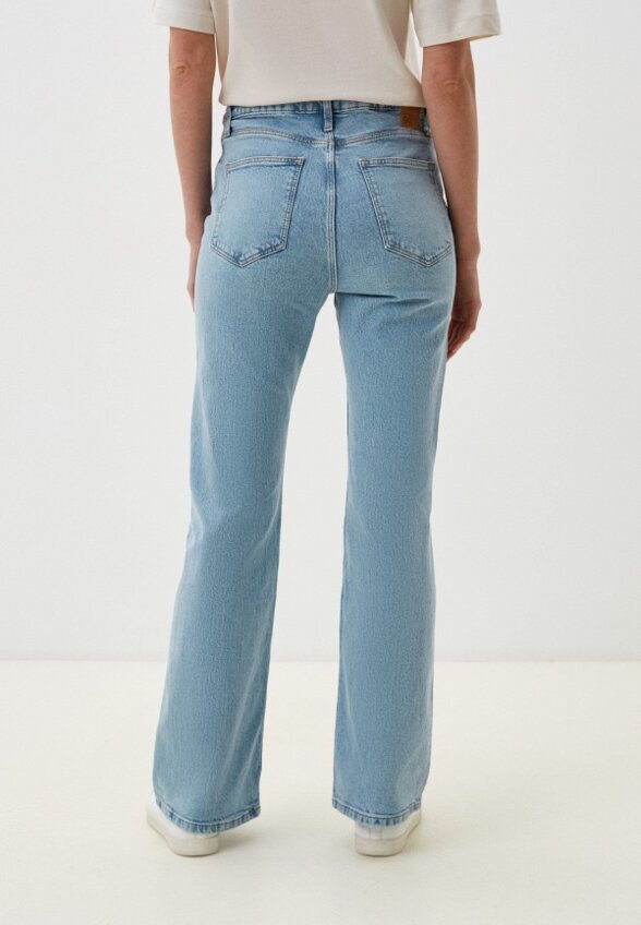 Джинсы Colin's