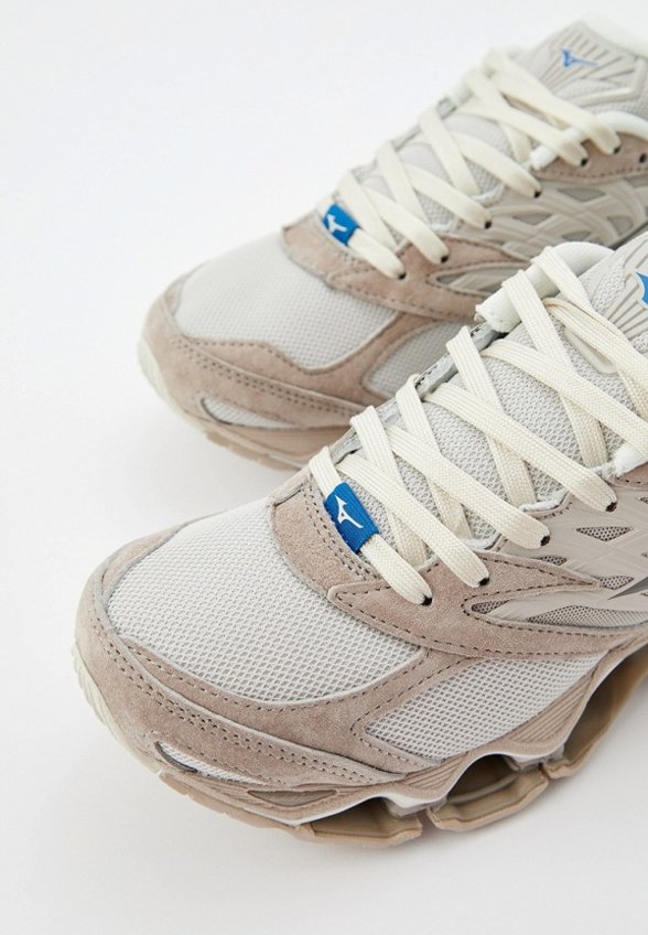 Кроссовки Mizuno