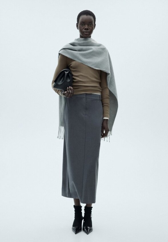 Лонгслив Mango