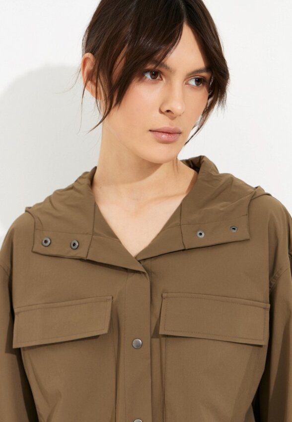 Ветровка Heroine Sport