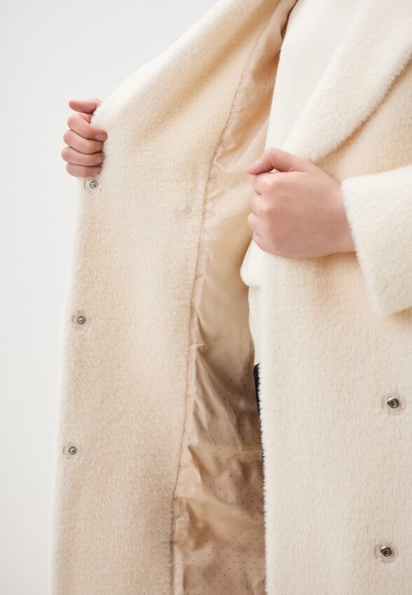 Пальто меховое Maniolini