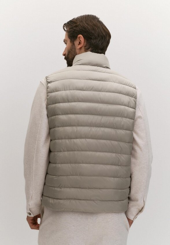 Жилет утепленный 20Line