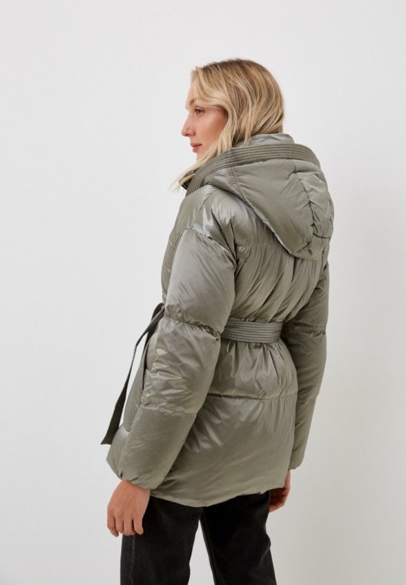 Пуховик Снежная Королева