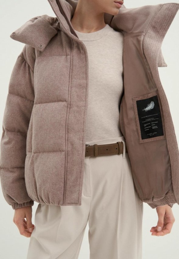 Пуховик Finn Flare