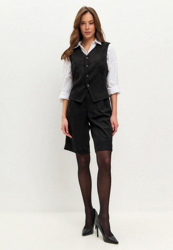 Жилет и шорты Сиринга