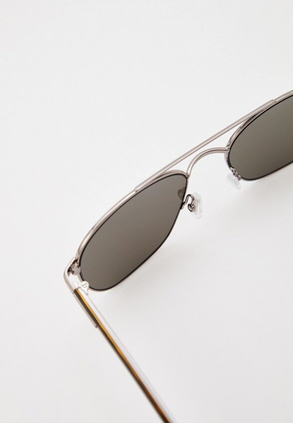 Очки солнцезащитные Boss