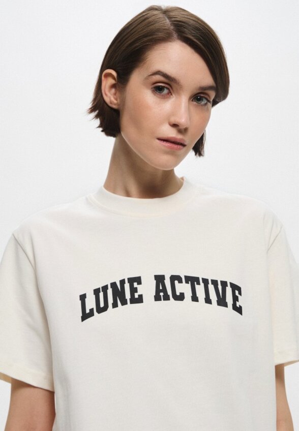 Футболка Lune