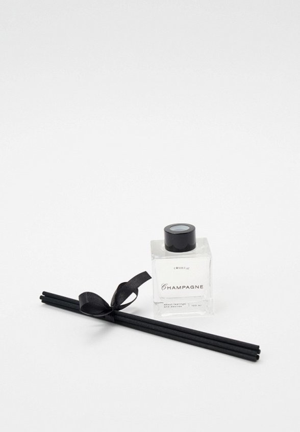 Аромадиффузор Candle Me