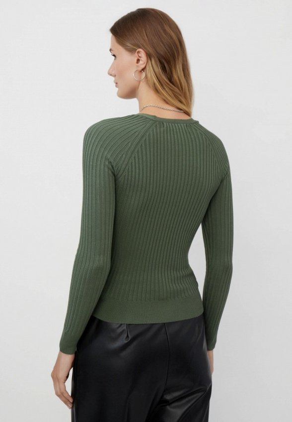 Пуловер Modis