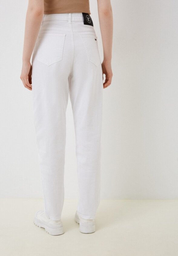 Джинсы Vitacci