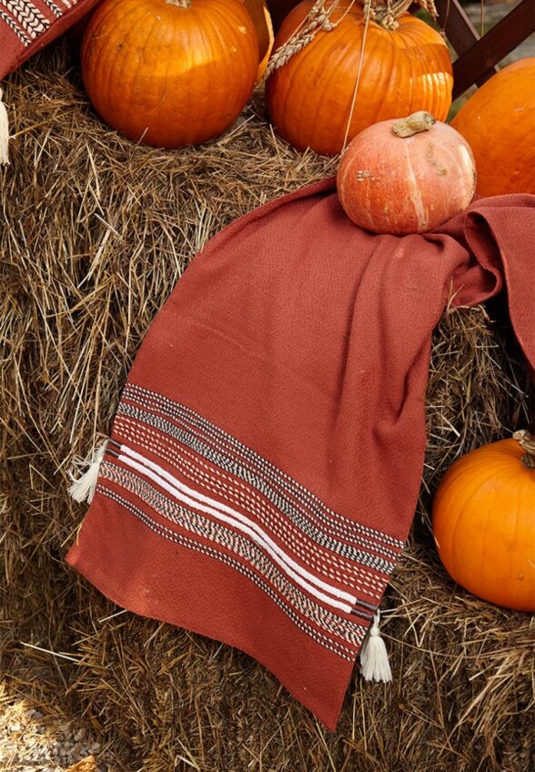 Скатерть-дорожка Tkano