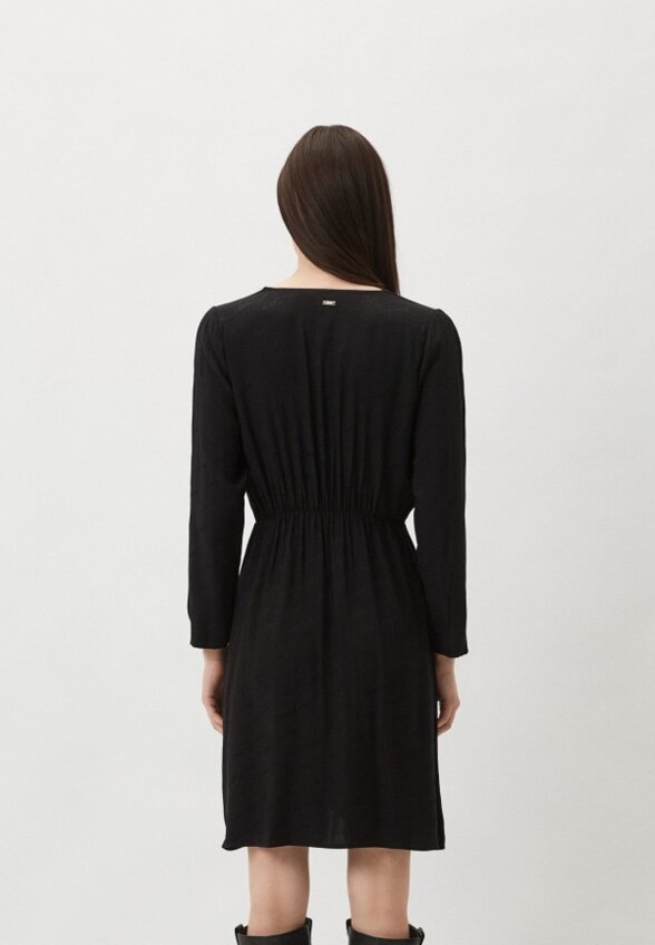 Платье Armani Exchange