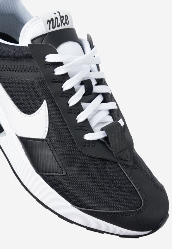 Кроссовки женские Nike Air Max Pre-Day, Черный