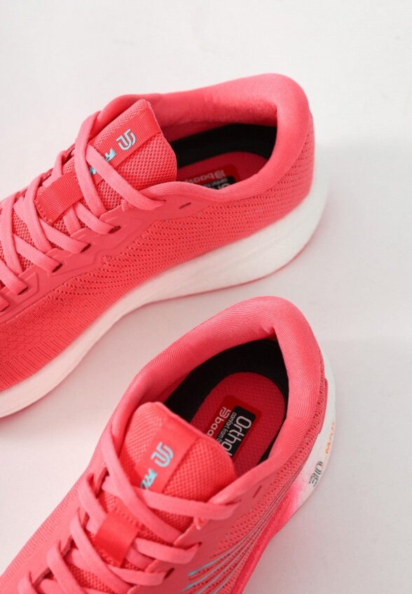 Кроссовки Baasploa